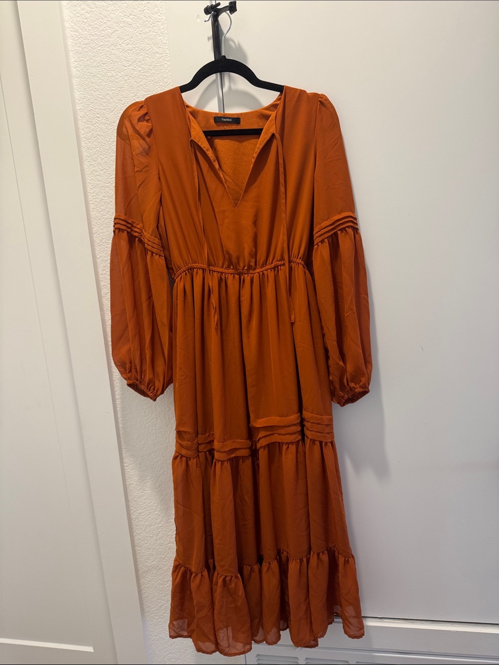Forever 21 Burnt Orange Tiered V-Neck Long Sleeve Dress